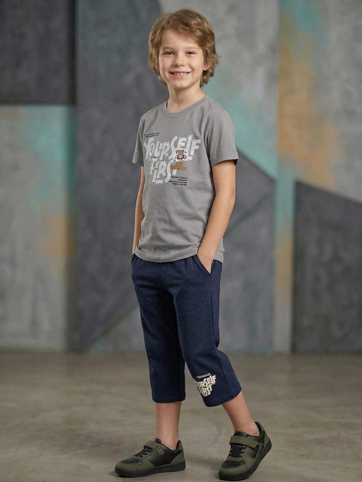 Boys printed half sleeve T-shirt with 3/4 pants set grey side view