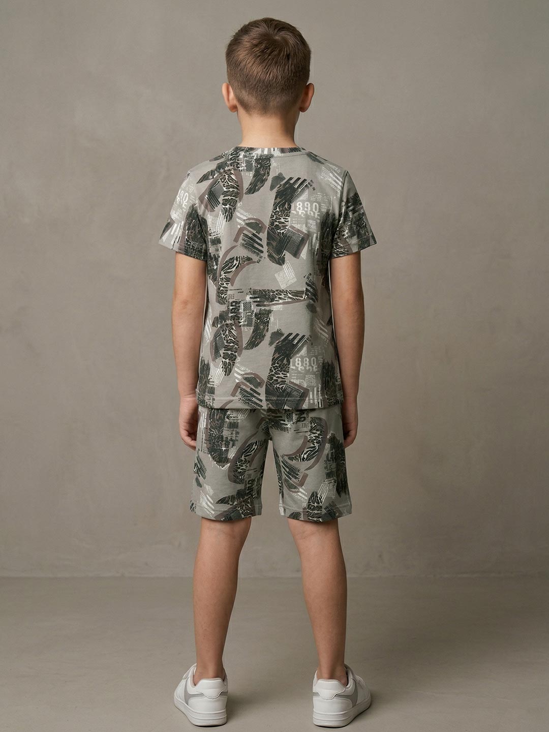 Printed co ord set round neck half sleeve t-shirt for boys color sage green