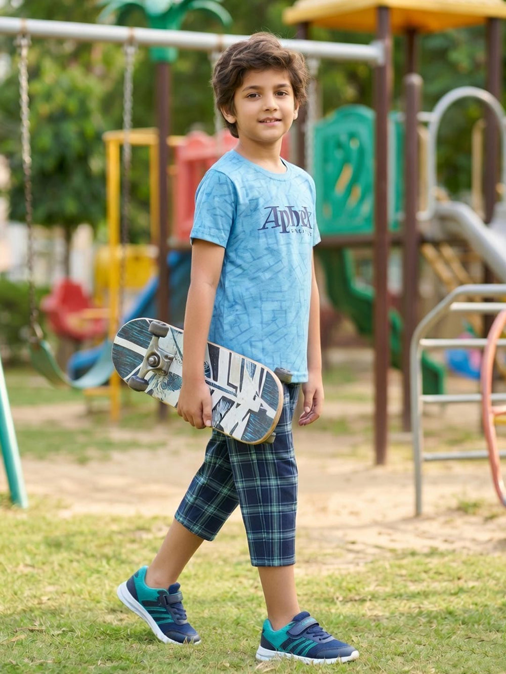 Sprit boys printed half sleeve 3/4th set color ball blue