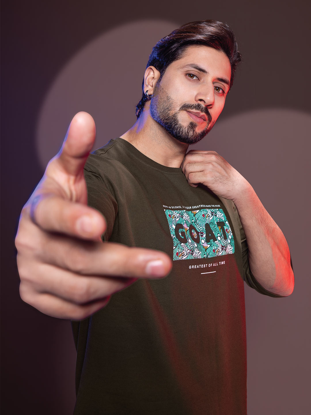 Disney printed down shoulder T-shirt for men color bistre