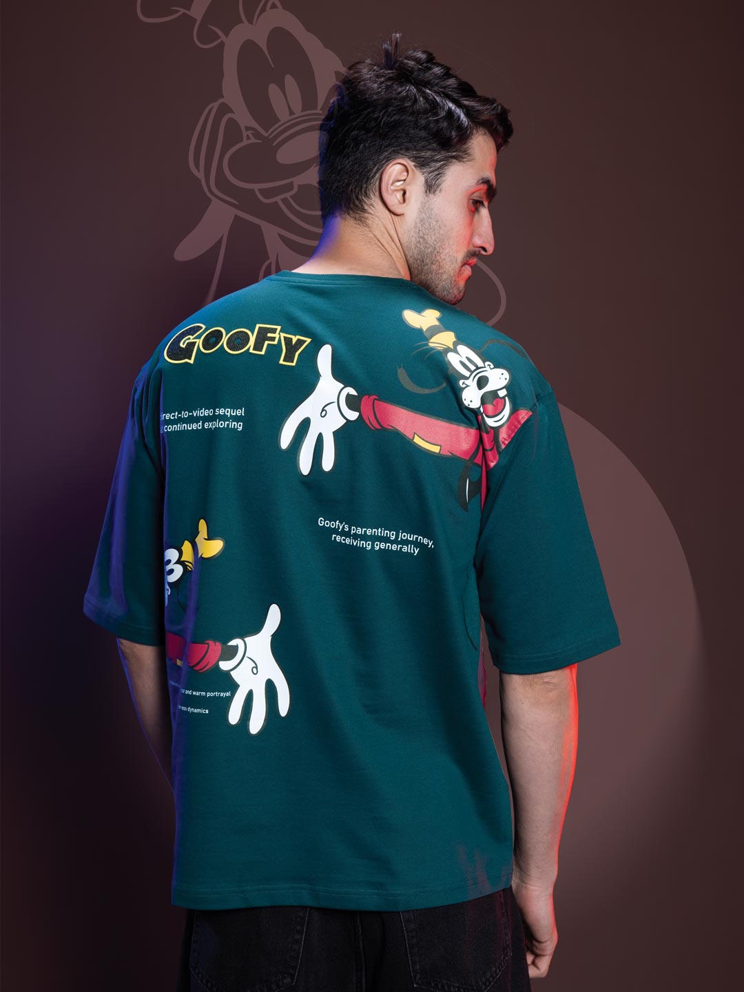 Disney printed down shoulder T-shirt for men color gable green