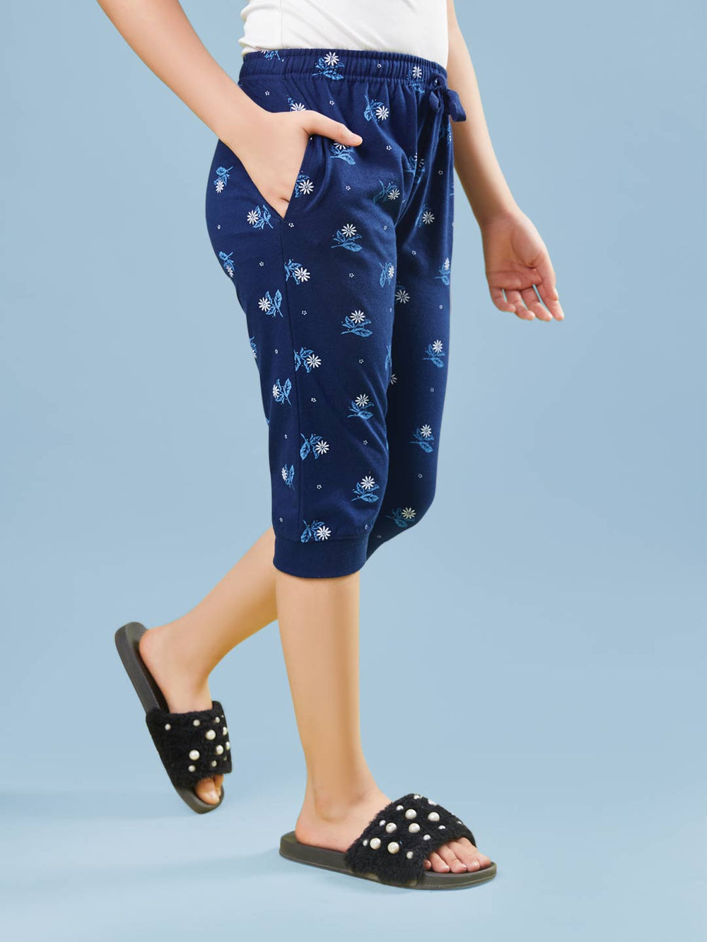 g-3822 printed 3/4th pant for girls marine