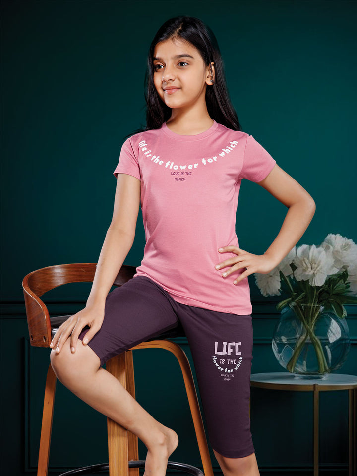 printed 3/4th set for girls color pink rose