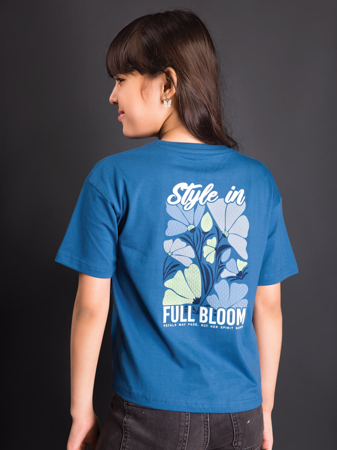 printed down shoulder t-shirt for girls color silk blue