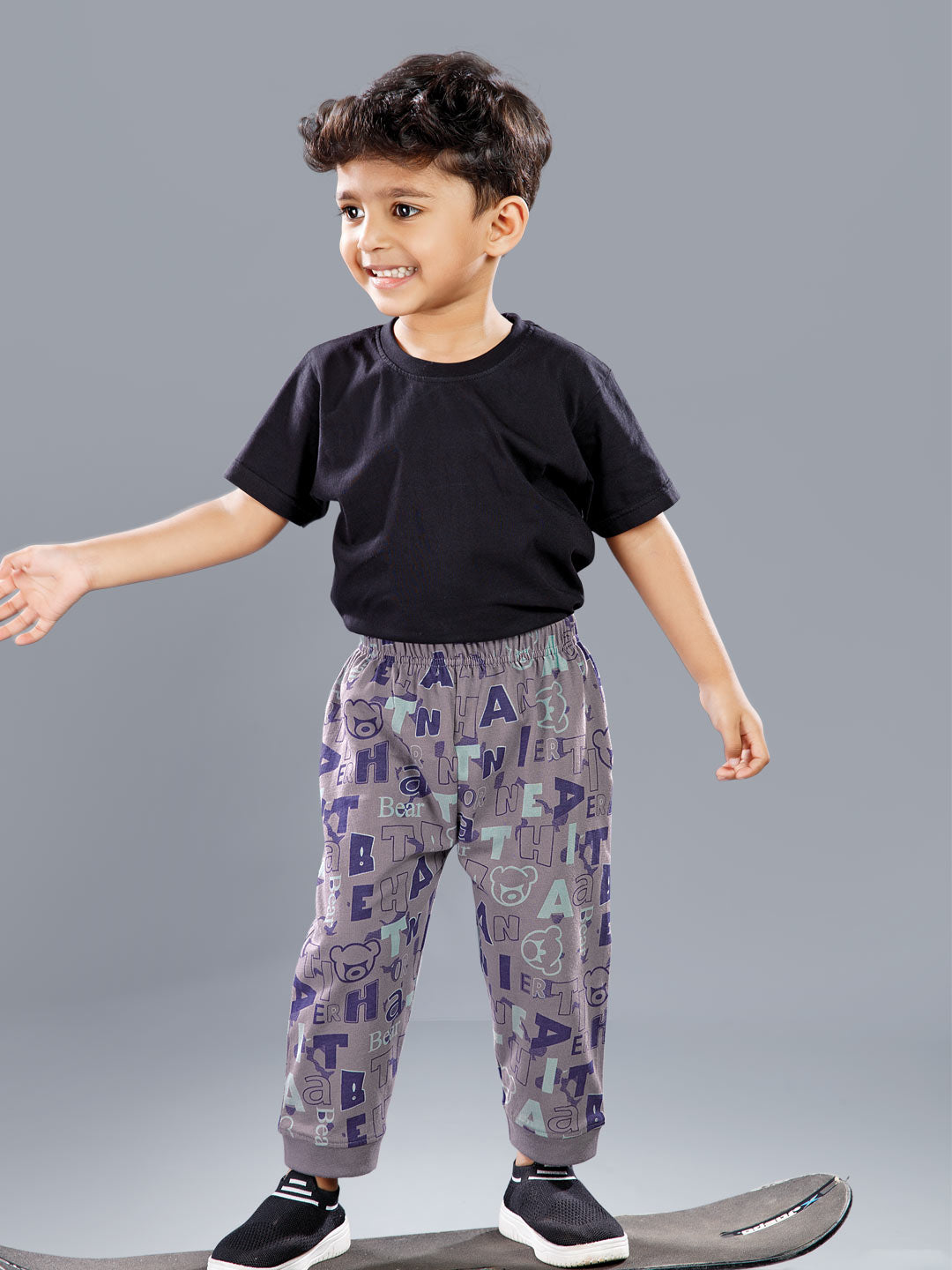koko printed full pant for boys color grey