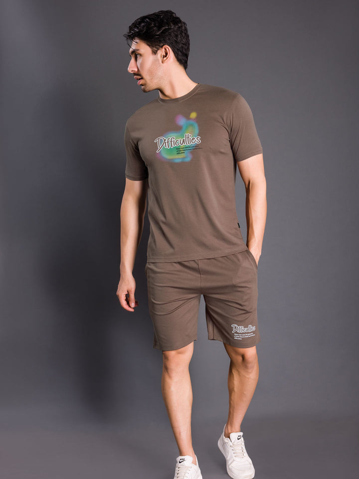 printed shorts set for men round neck t-shirt color pine cone