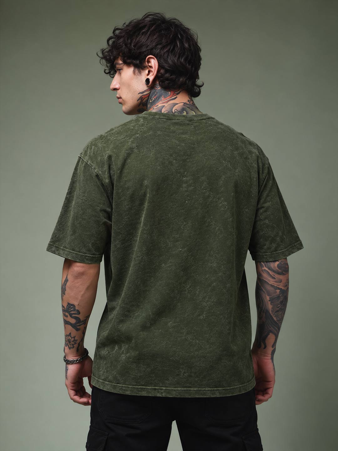 Down shoulder embroidered acid washed t-shirt for men color heavy metal
