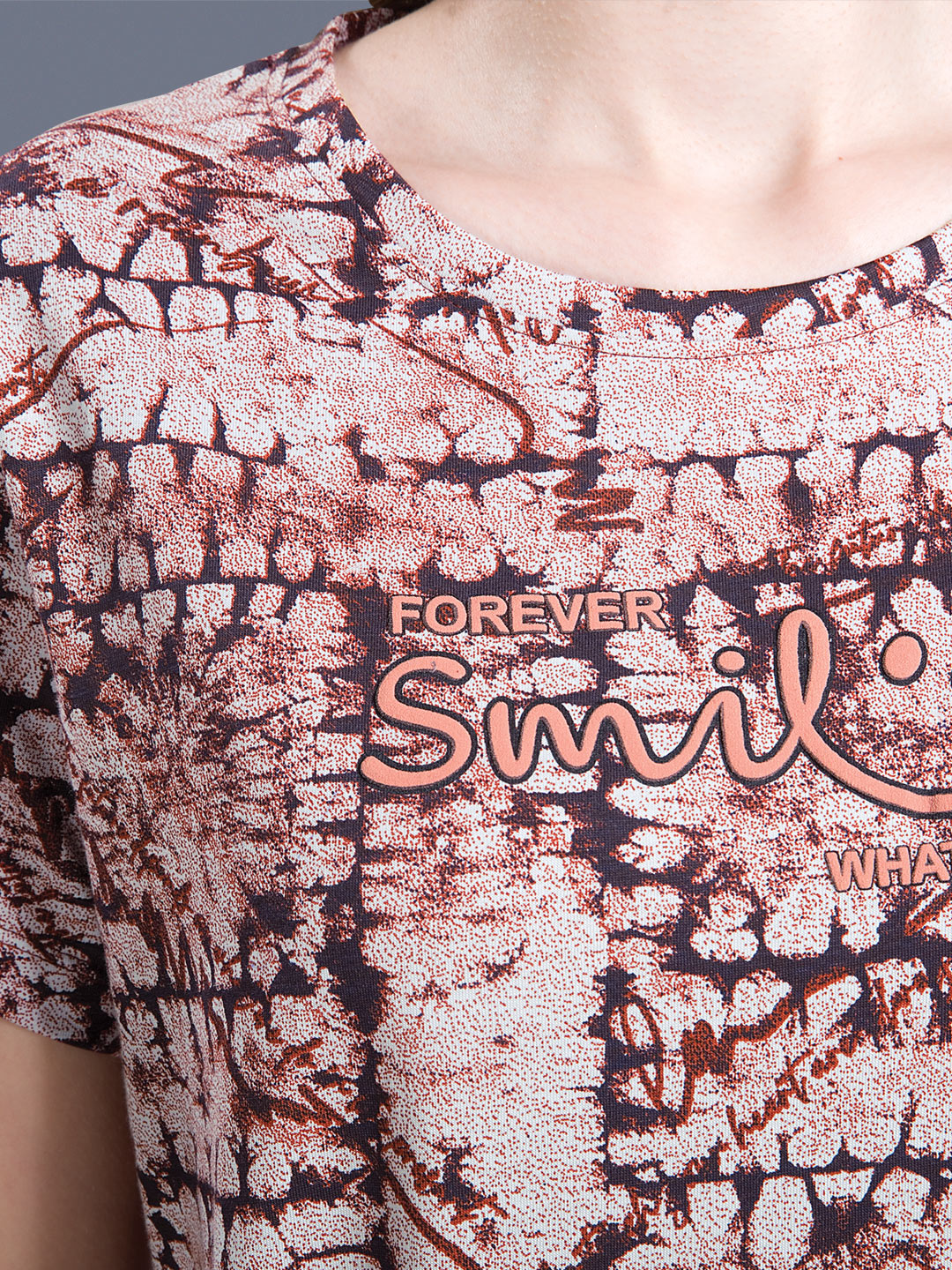 Syra printed short set for women color pale silver