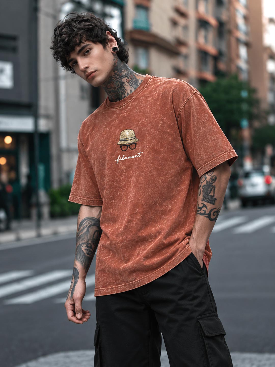Down shoulder embroidered acid washed t-shirt for men color pale carmine