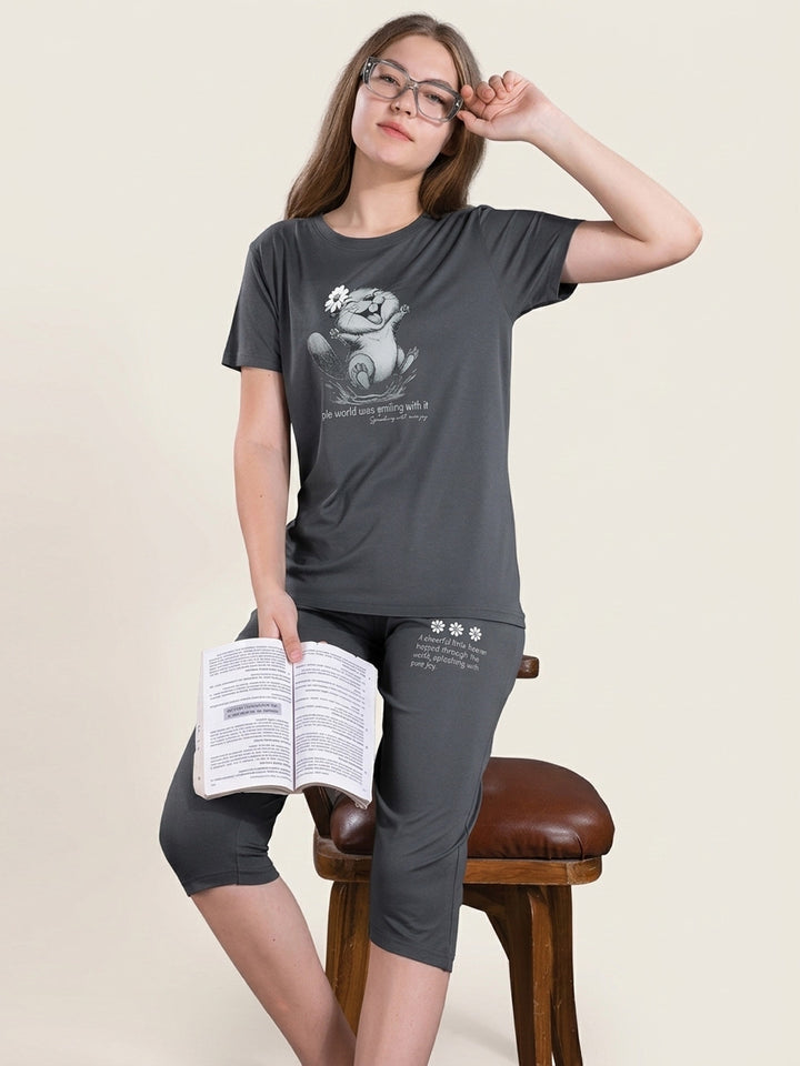 fg women printed 3/4th pant set round neck half sleeve casual wear color dove grey