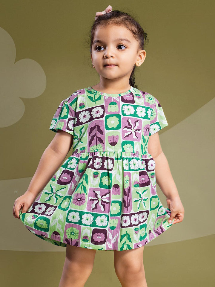wonder girl munna munni frock for baby girls color frog green
