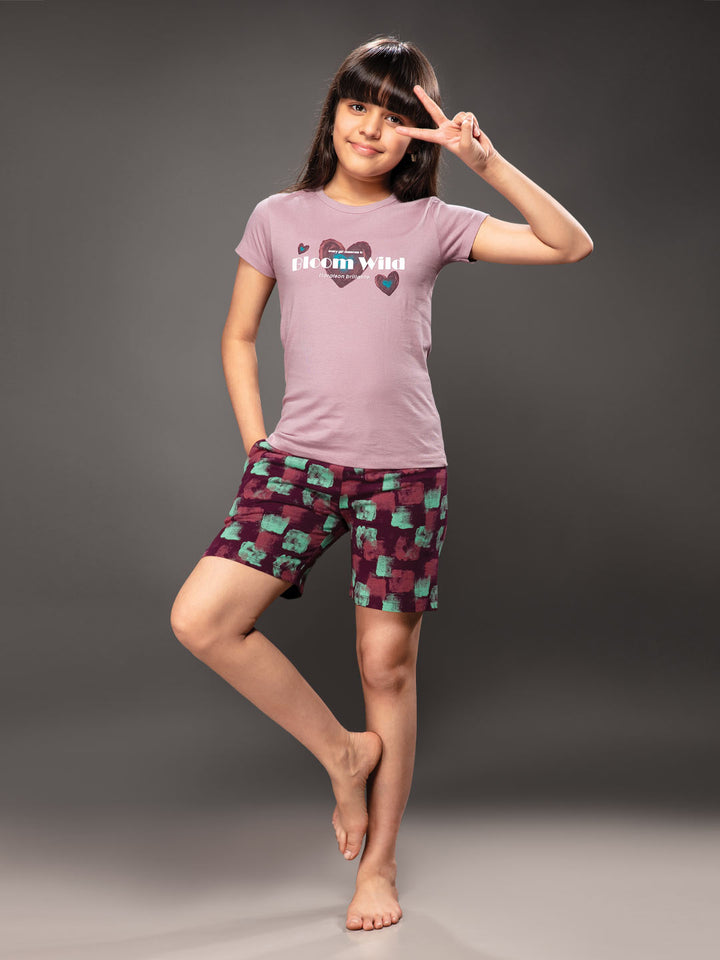 ananya girls shorts set with printed half sleeve round neck t-shirt color london hue
