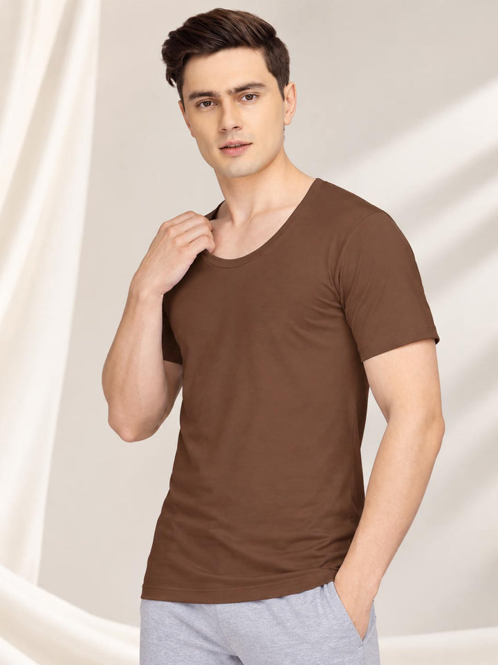 calyx vest roundneck sleeve for men dark brown-essa garments#color_irish-coffee