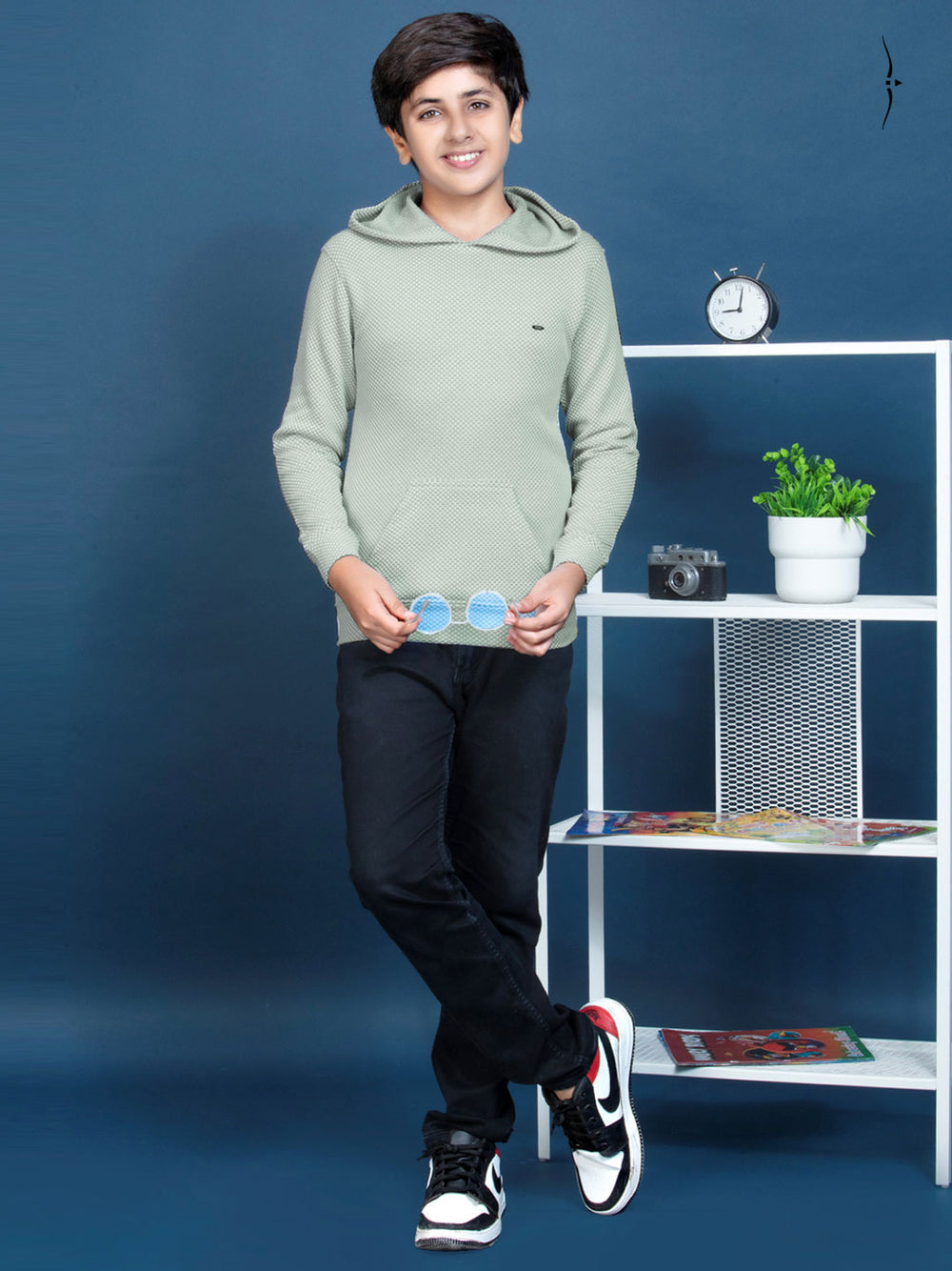 essa hooded full sleeve t-shirt for boys light green#color_powder-ash