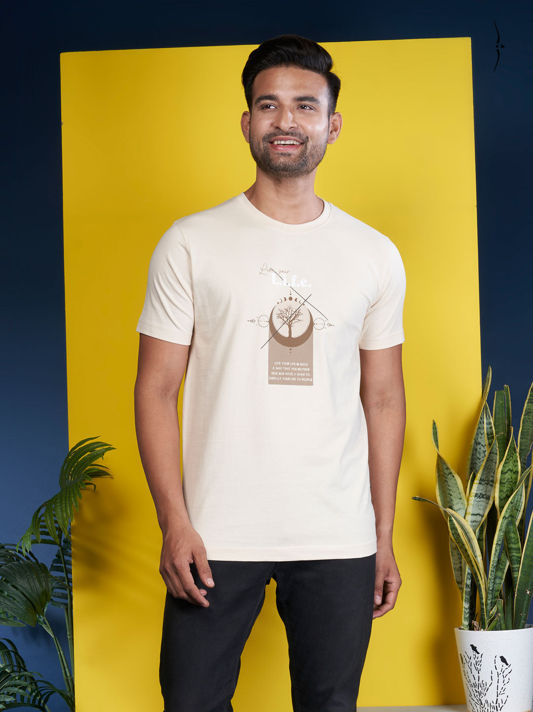 graphix crew neck t-shirt for mens light yellow color-essa garments